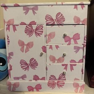 Pink Bow Pattern Jewelry Box Comes With Free  Claires Jewelry